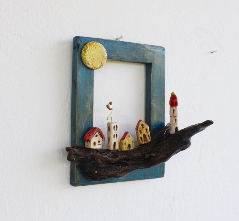 Κορνίζα Σπιτάκια πάνω σε Θαλασσόξυλο